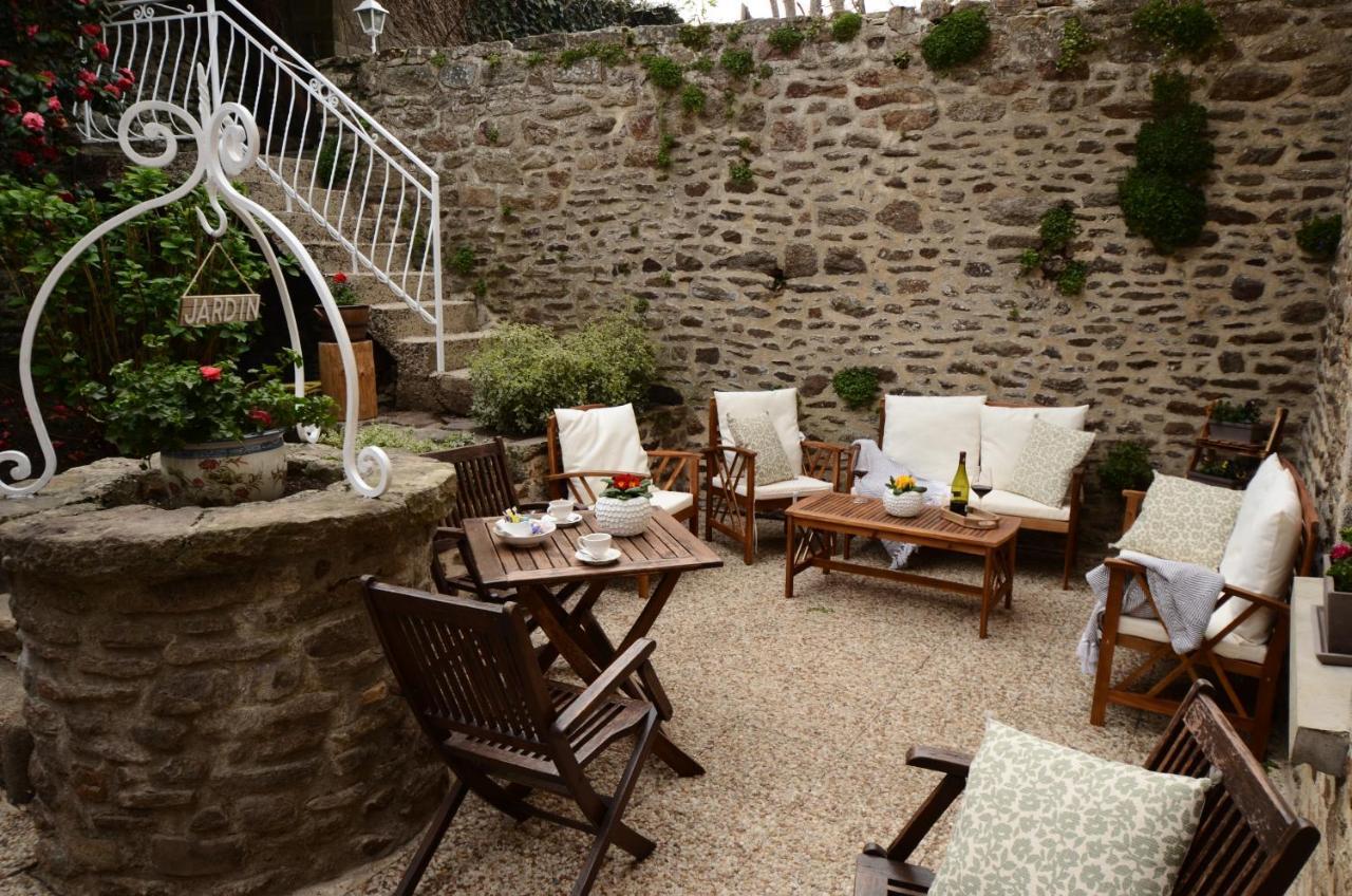 Demeures & Chateaux - Hotel De La Porte Saint-Malo Dinan Exterior photo